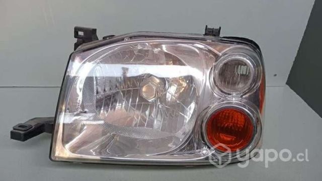 Optico nissan terrano