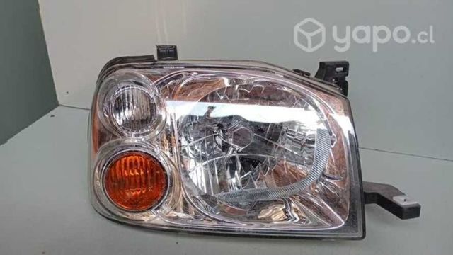 Optico nissan terrano