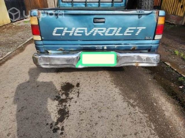 Chevrolet luv 2.3 1996