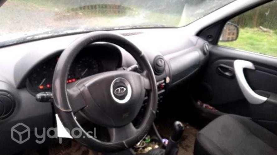 Lada largus 1.6 2018