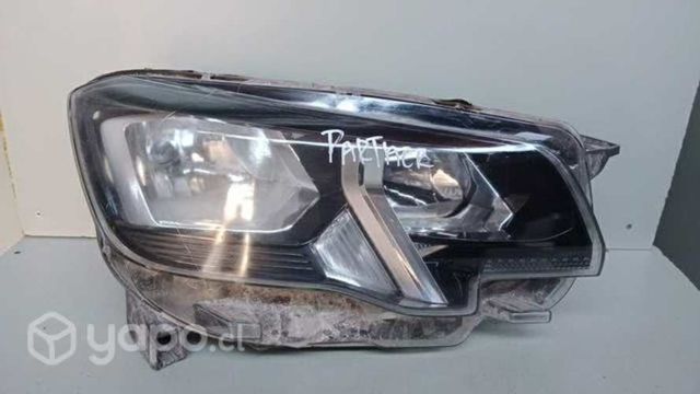 Optico peugeot partner