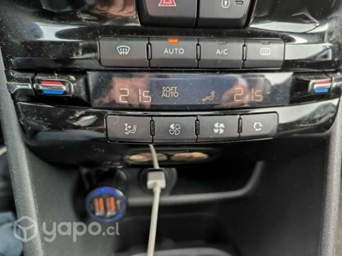 Vendo Peugeot 2008 diesel año 2020
