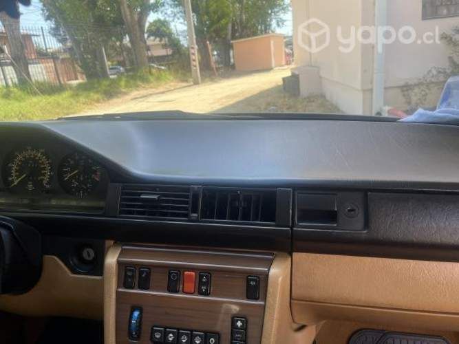 Vendo auto Mercedes Benz automático