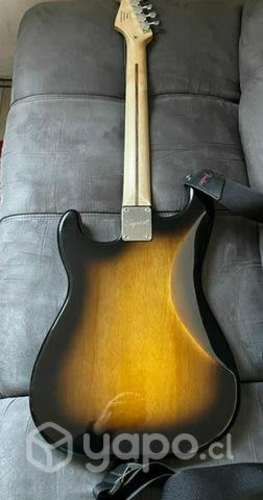 Guitarra electrica + amplificador y cable