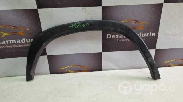 Moldura Groove trasera Rh 2.1