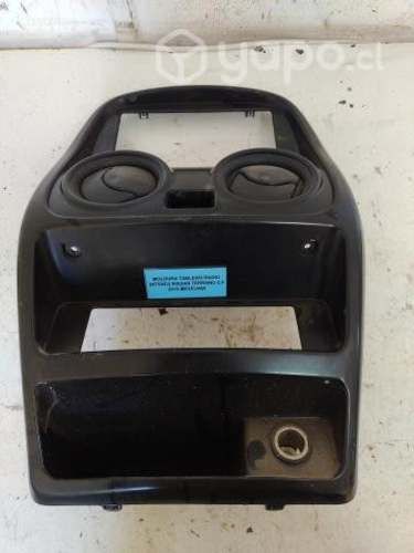 Moldura Tablero Radio (NTS053) Nissan Terrano 2.5