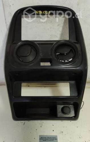 Moldura Tablero Radio (NTA021) Nissan Terrano Mex