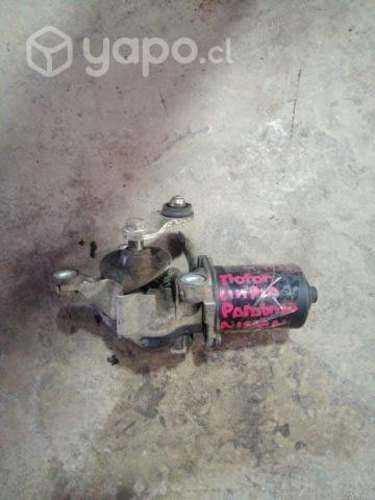 Motor limpia parabrisa Nissan Terrano 2014
