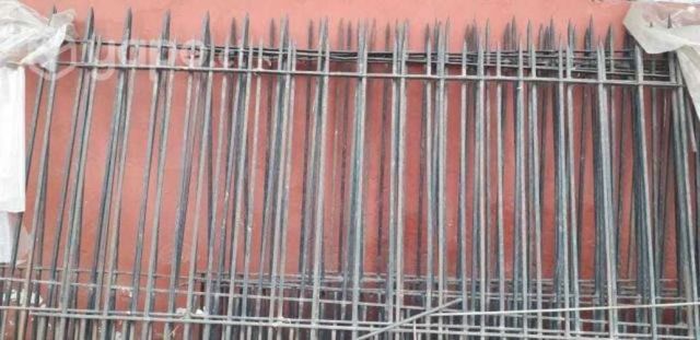 Reja de Fierro usada de 24 metros de largo