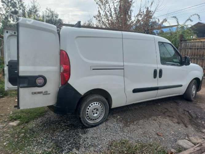 Fiat doblo maxi año 2011 1.3