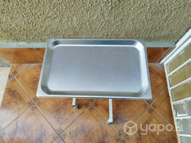 Mesa Mayo quirúrgica en excelentes condiciones