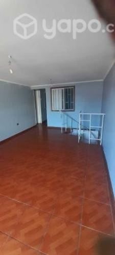 Se arrienda amplia casa