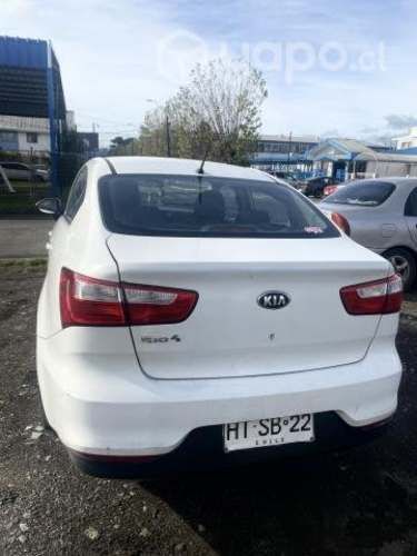 Kia río 4 2016