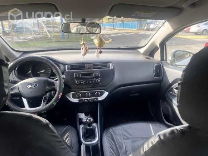 Kia río 4 2016