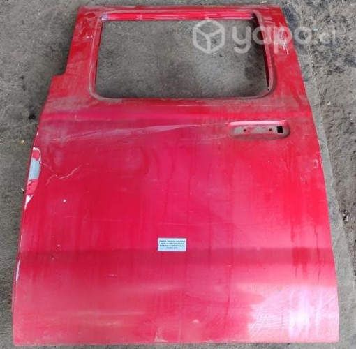 Puerta Tras Izq Detalle (NMT128) Terrano 2.5 mex