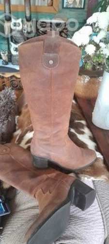 Botas hush puppies