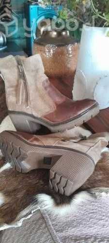 Botines caterpillar número 35