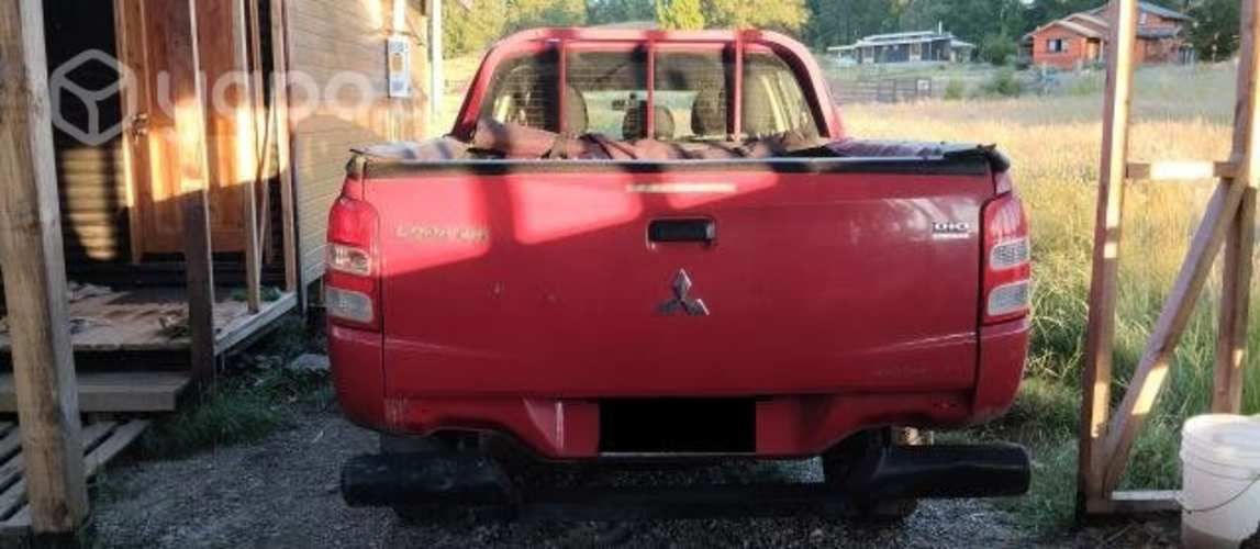 Mitsubishi l200 2017