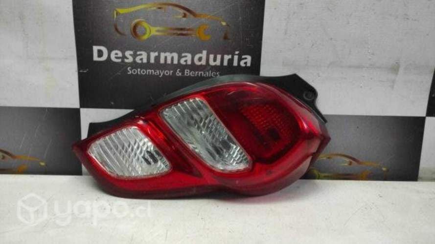 Foco trasero spark GT 2018 a 2024 rh 2.0