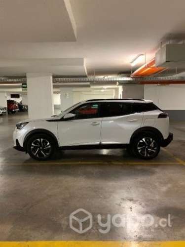 Peugeot 2008 1.2 automático año 2021