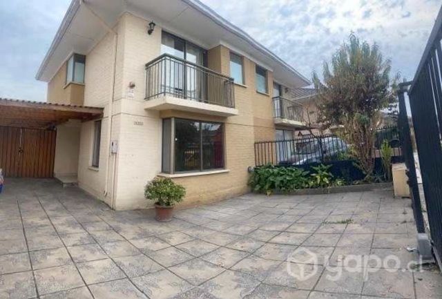 Casa en Ciudad Satélite, Maipú