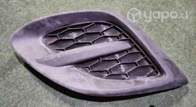 Tapa neblinero mazda 2