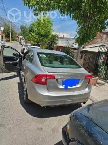 Muybuen precio volvoS60 funcionando sin detalles