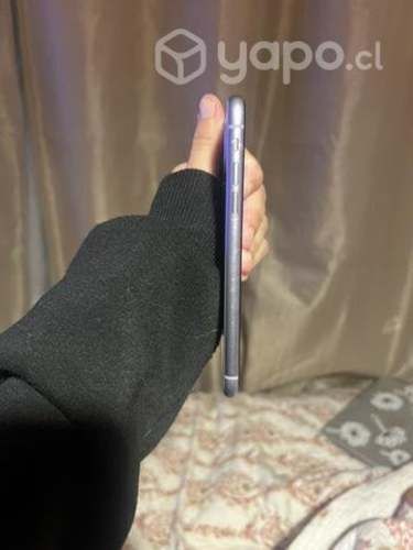 Iphone 11 morado