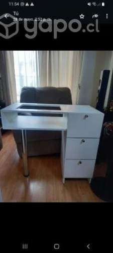 Mueble manicure