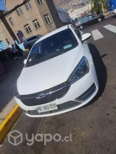 Vendo chery arrizo5