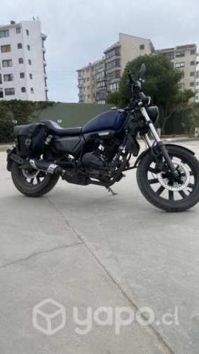 Moto Keeway K-Light 202