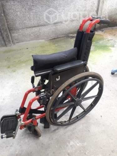 Se regala silla de ruedas
