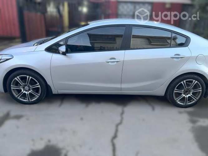 Kia motors cerato 2014