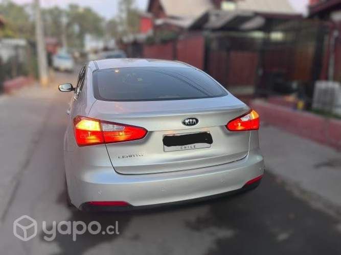 Kia motors cerato 2014