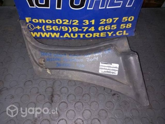 Tapiz Cubre Pilar Inferior Izq Terrano 2014