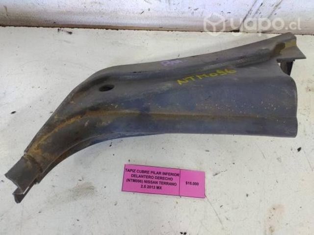 Tapiz Cubre Pilar Inf del der (NTM096) Terrano 2.5