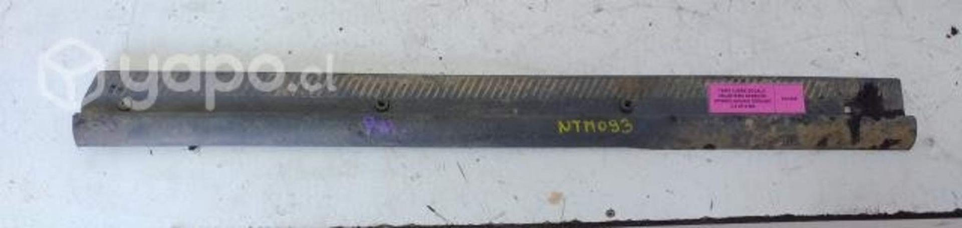 Tapiz Cubre Zocalo Del Der (NTM093) Terrano 2.5 MX