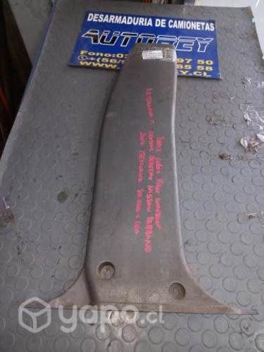 Tapiz Cubre Pilar Inf Central Der Terrano Mex 2014