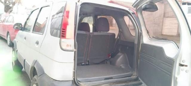 Vendo daihatsu terios 2007 por renovación 1.3 econ