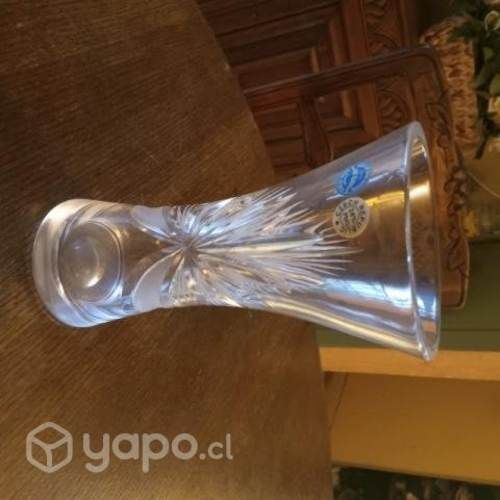 precioso florero de cristal de bohemia (repu