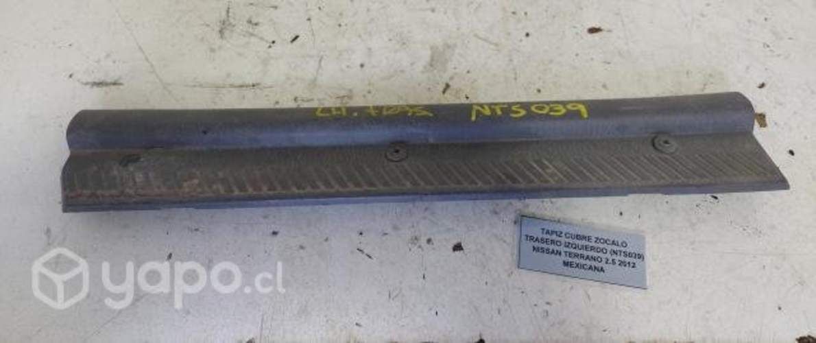 Tapiz Cubre Zocalo Tras Izq (NTS039) Terrano 2.5