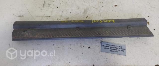 Tapiz Cubre Zocalo Tras Izq (NTS039) Terrano 2.5