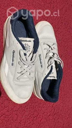 Zapatillas de vestir nuevas