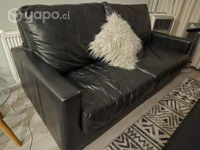 Sillon negro cuero usado
