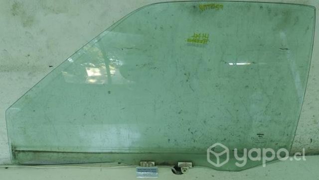 Vidrio Puerta Del Izq (NMT057) Nissan Terrano 2.5