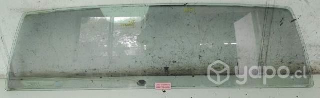 Vidrio Luneta Portalon (NTX133) Nissan Terrano Jap