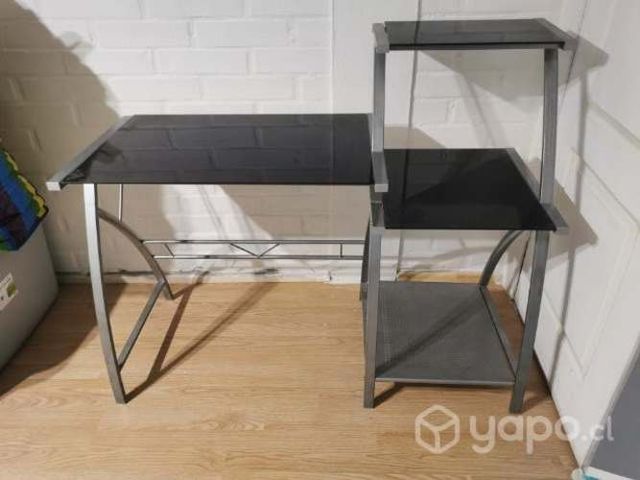 Escritorio de vidrio