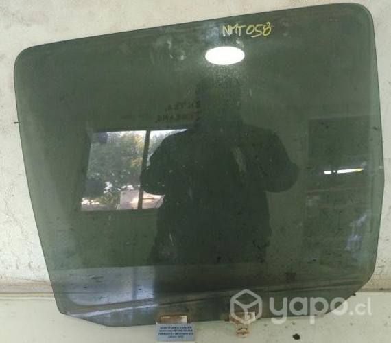 Vidrio Puerta Tras der (NMT058) Nissan Terrano 2.5