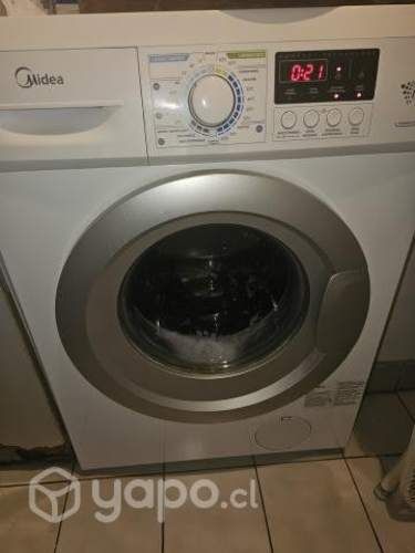 Lavadora carga frontal Midea 8.5 kg