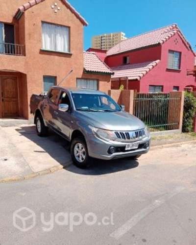 Por renovación, excelente estado katana l200